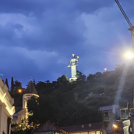 Appartamento Luka Tbilisi Esterno foto