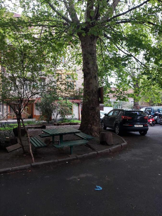 Appartamento Luka Tbilisi Esterno foto