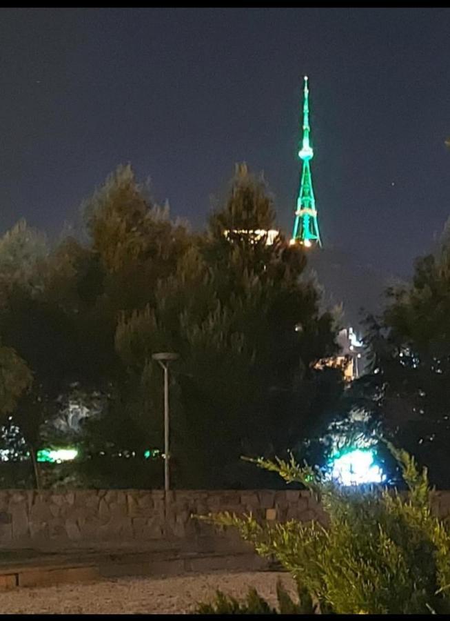Appartamento Luka Tbilisi Esterno foto