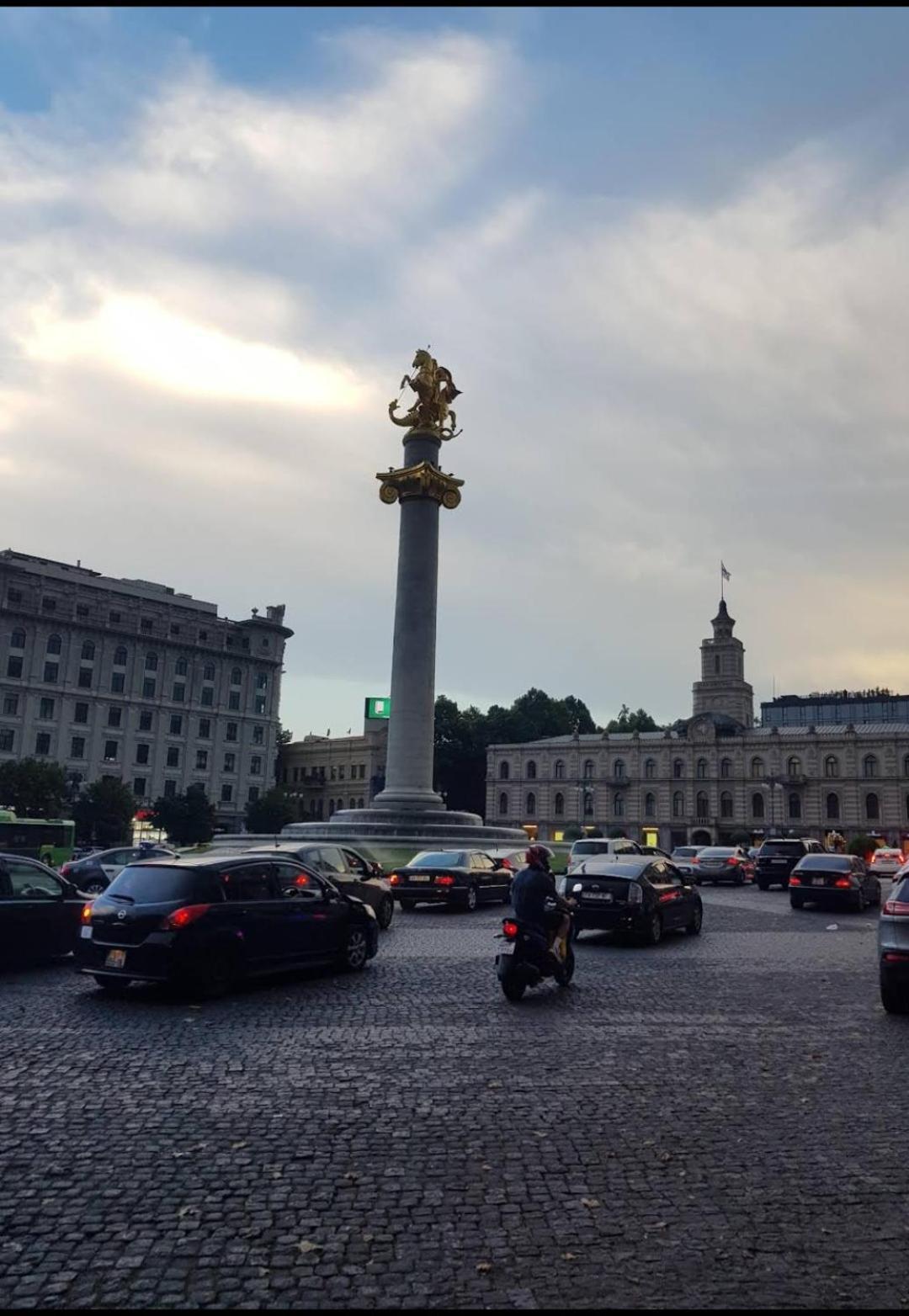 Appartamento Luka Tbilisi Esterno foto
